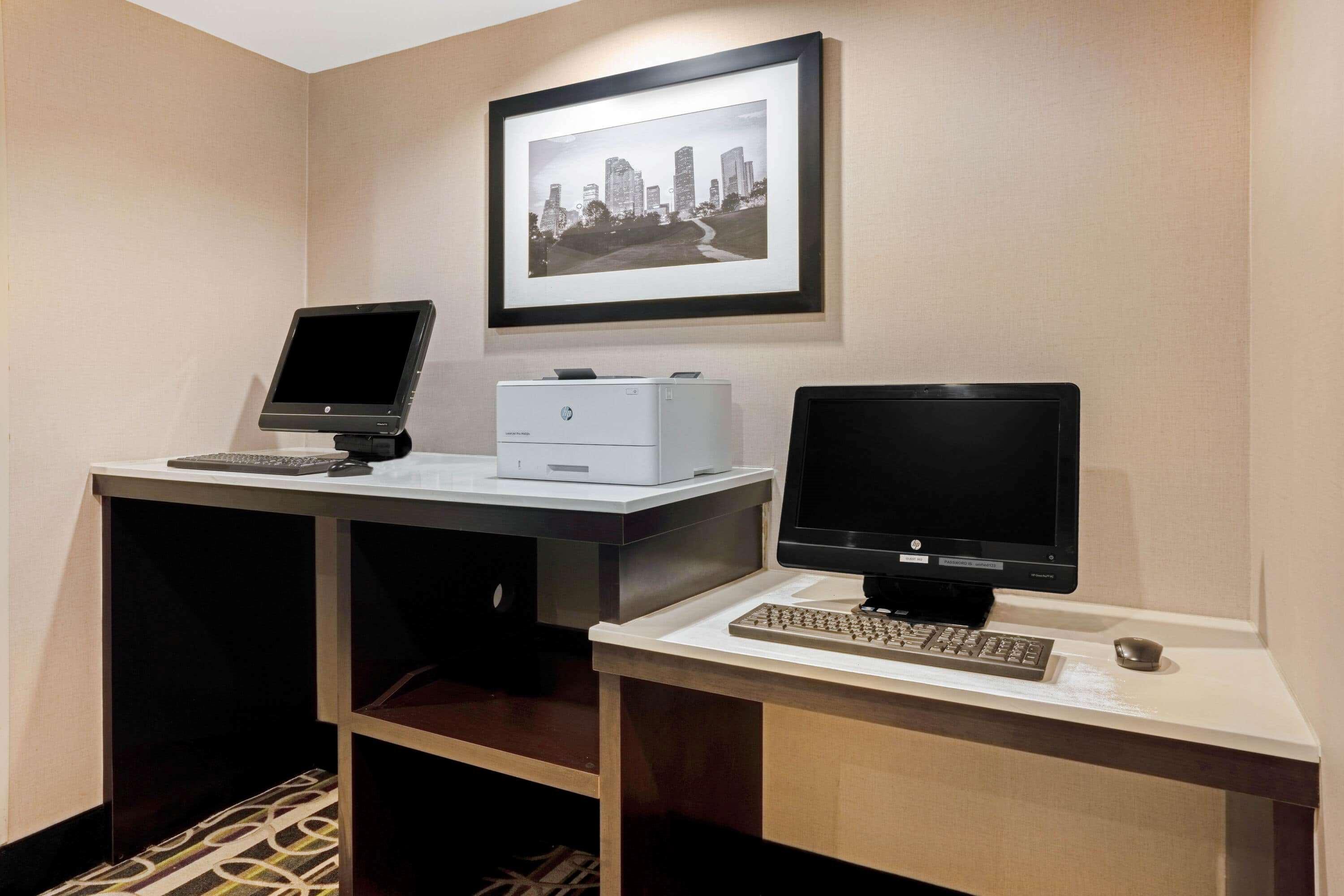 La Quinta Inn & Suites By Wyndham The Woodlands Spring Extérieur photo