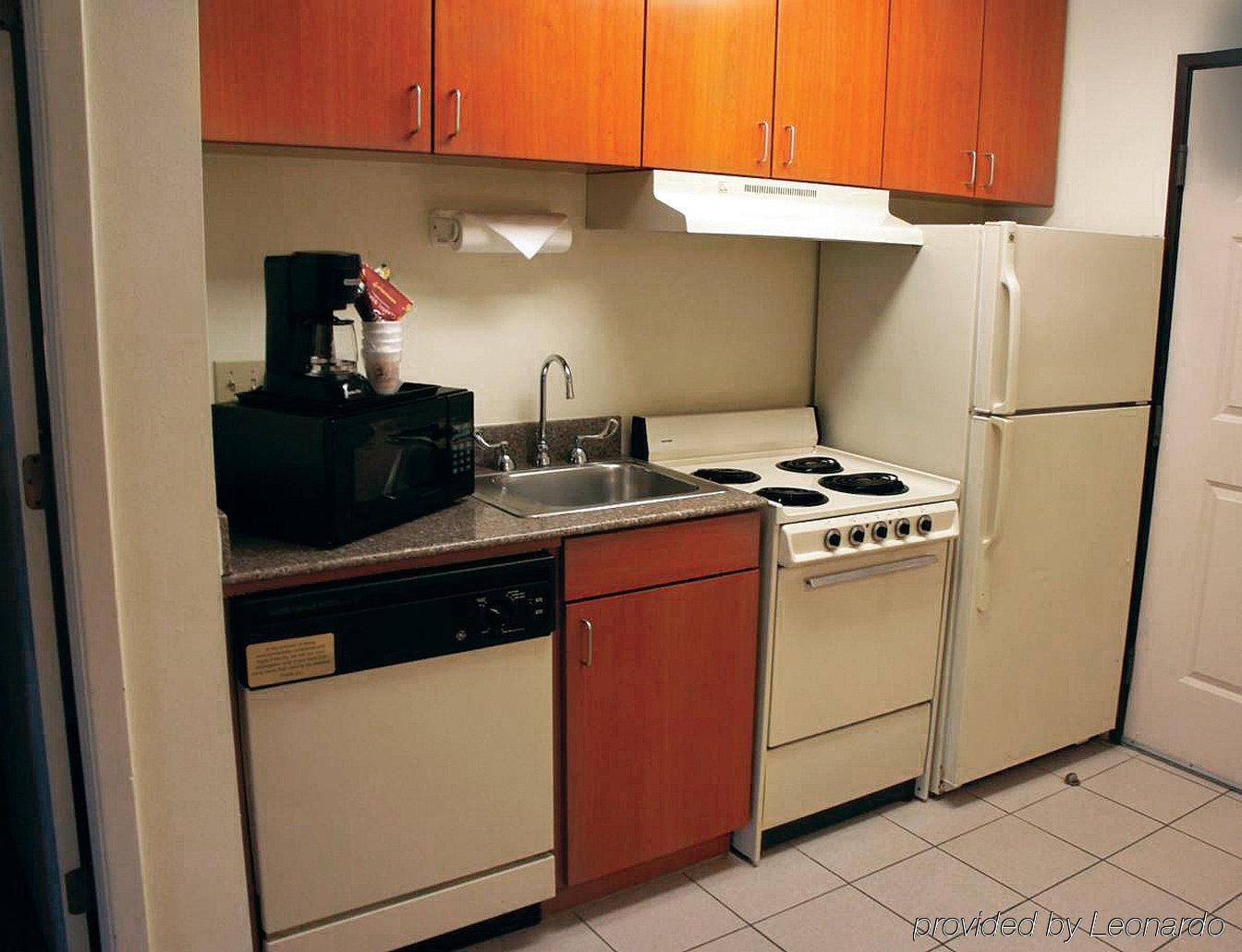 La Quinta Inn & Suites By Wyndham The Woodlands Spring Extérieur photo